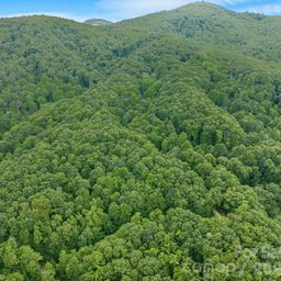 8 Carls Cove Road