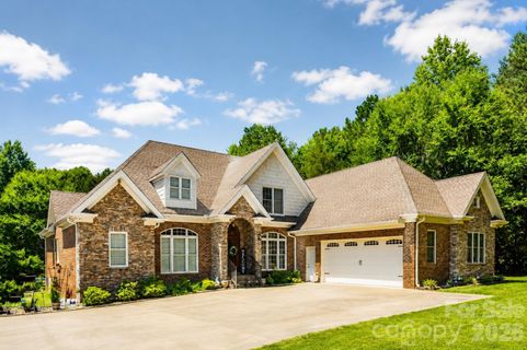 1347 Killian Road