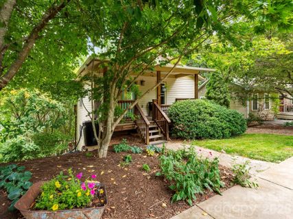 16 Jefferson Drive