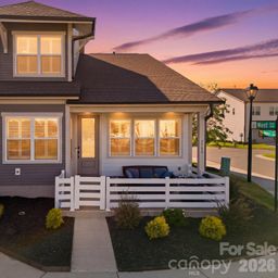 5780 Mantle Way