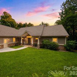 104 Rivercliff Drive