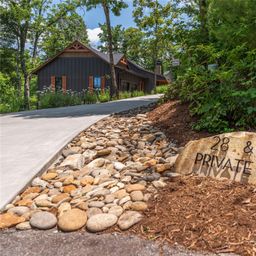 28 30 Garren View Drive