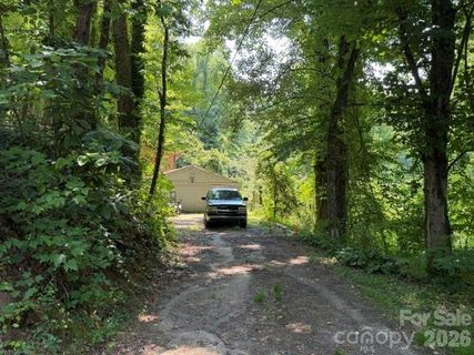 138 Heavenly View Drive