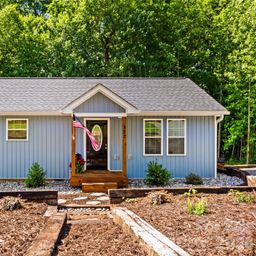 122 S Yadkin River Road