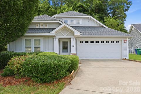 51 Sunview Circle