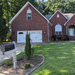 1366 Crown Ridge Drive