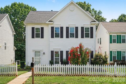 9224 Ligon Court active home in Faires Farm, Charlotte, NC