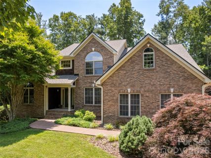 70 Ashley Woods Drive pending home in Ashley Woods, Arden, NC