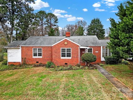 951 Cedar Street pending home in Aragon Baldwin Mills, Rock Hill, SC