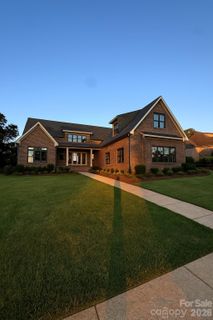 7909 Plantation Falls Lane