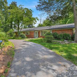 138 Surry Lane