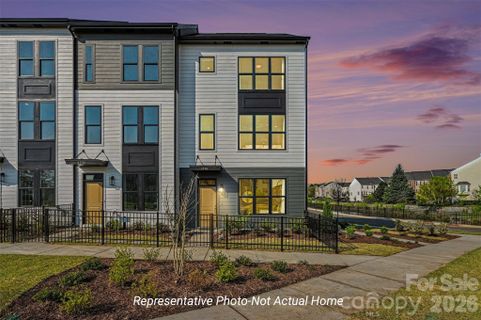 2724 Respite Lane pending home in The Greens At Ayrsley, Charlotte, NC