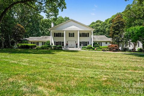 414 Saint Andrews Road pending home in Shannon Acres, Statesville, NC