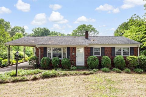 4305 Union Road pending home in Craig Gardens, Gastonia, NC