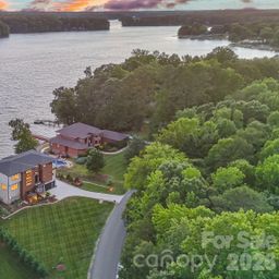 850 Mainsail Road