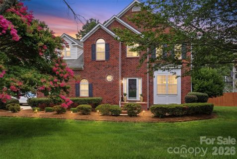 3302 Sherborne Drive pending home in Regent Park, Fort Mill, SC