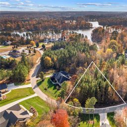 589 Sunset Pointe Drive