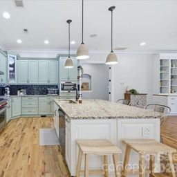 1500 Pine Bluff Court