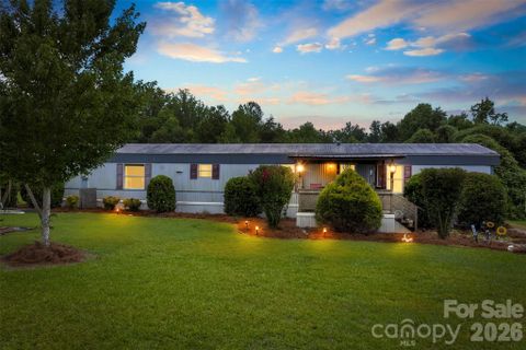 2143 Templeton Road