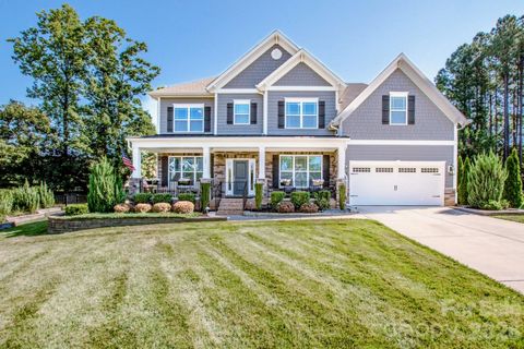 126 Bedford Lane pending home in Shinnville Ridge, Mooresville, NC