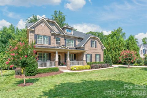 9209 Rainman Way active home in Summerwood, Mint Hill, NC