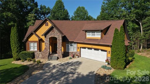 487 Cross Creek Drive pending home in Cross Creek, Marion, NC