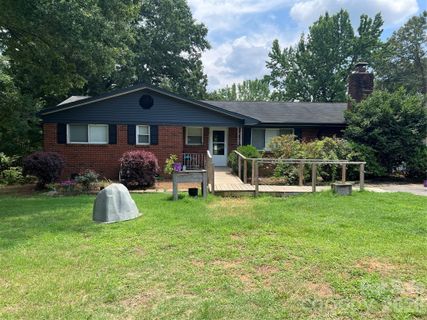 9012 Brief Road pending home in Olde Whitehall, Charlotte, NC