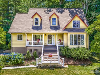 22 Meadow Brook Drive