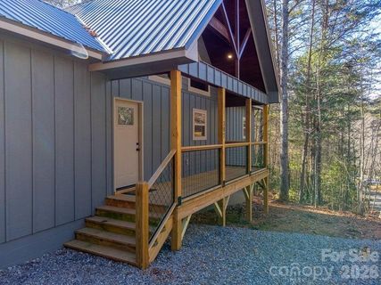 397 Kennelly Loop