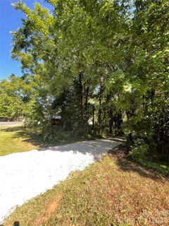 2507 Long Ferry Road