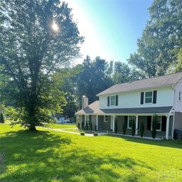 5901 Idlebrook Drive