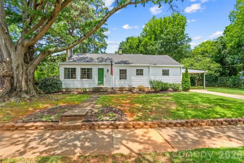 1019 Beverly Drive active home in Seventeen Acres, Rock Hill, SC