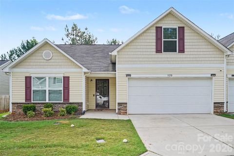 1170 Amberlight Circle pending home in Greystone Village, Salisbury, NC