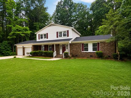 755 Cumberland Circle
