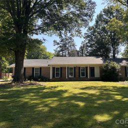5836 Lebanon Road
