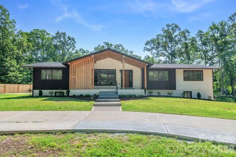 5033 Waxhaw Indian Trail Road