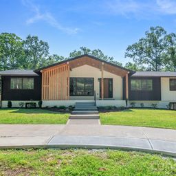 5033 Waxhaw Indian Trail Road