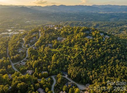 18 Keeping Kyle Crossing active home in Reynolds Mountain, Asheville, NC