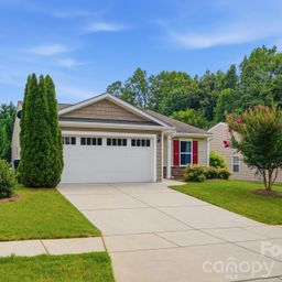 757 Willow Creek Drive