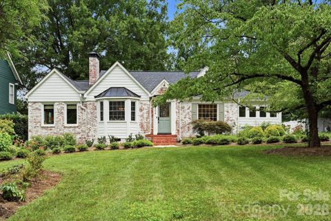 3134 Country Club Drive pending home in Midwood, Charlotte, NC