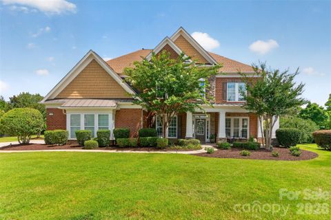 10210 Alouette Drive pending home in The Chimneys Of Marvin, Waxhaw, NC