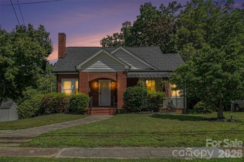 89 Hillcrest Avenue pending home in Hillcrest, Concord, NC