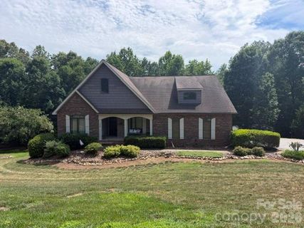 Homes in Brookstone, Hickory