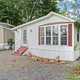 43 Pike Point