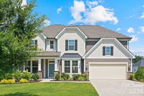360 Reedy River Lane pending home in Paddlers Cove, Clover, SC