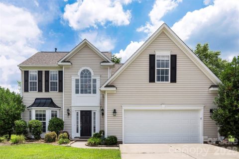 1106 Alyssum Lane pending home in Brandon Oaks, Indian Trail, NC