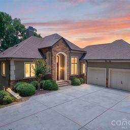 3225 Lake Pointe Drive