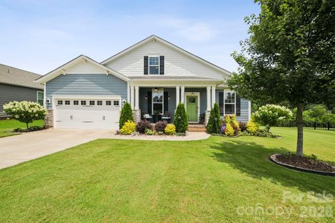 119 Glenfield Drive pending home in Heritage At Neel Ranch, Mooresville, NC
