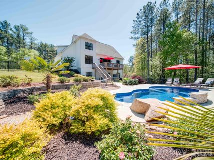 4588 Rinaldo Road