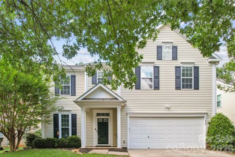 1847 Wilburn Park Lane pending home in Highland Creek, Charlotte, NC